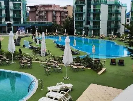 Paradise Delux In Del Sol Primorsko